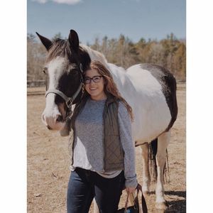 Meet your Posher, Hannah